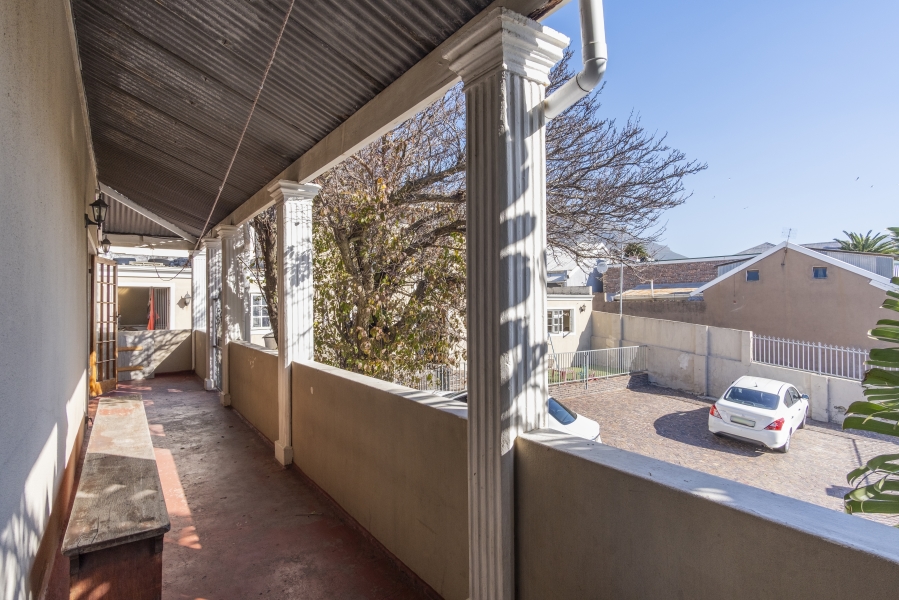 8 Bedroom Property for Sale in Walmer Estate Western Cape